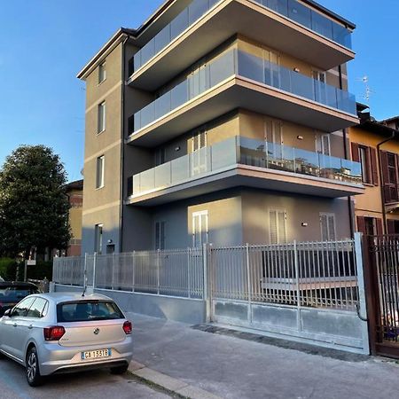 Carissimi 4 Appartement Milaan Buitenkant foto
