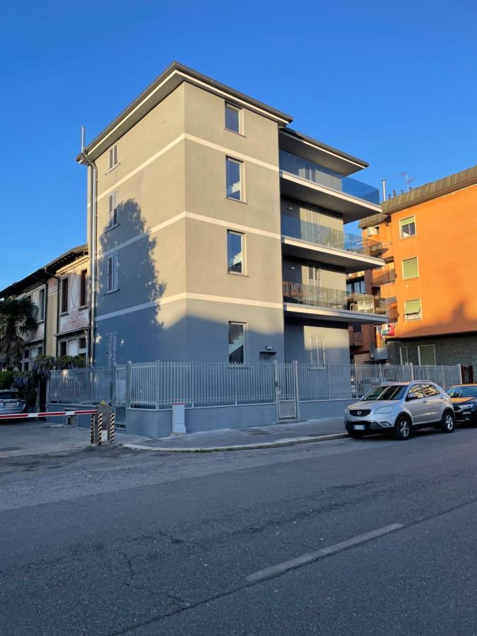 Carissimi 4 Appartement Milaan Buitenkant foto